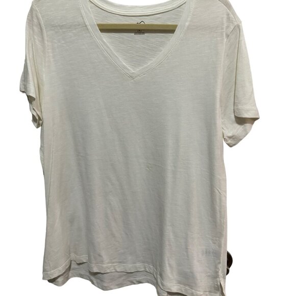 Eddie Bauer - Classic Tee - V-Neck White - Size XL - Picture 1 of 4